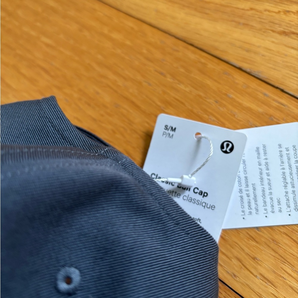 lululemon athletica Classic Cap in Gray